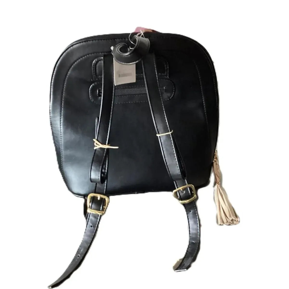 "Globo" Leather Backpack with Hand-Carved Details