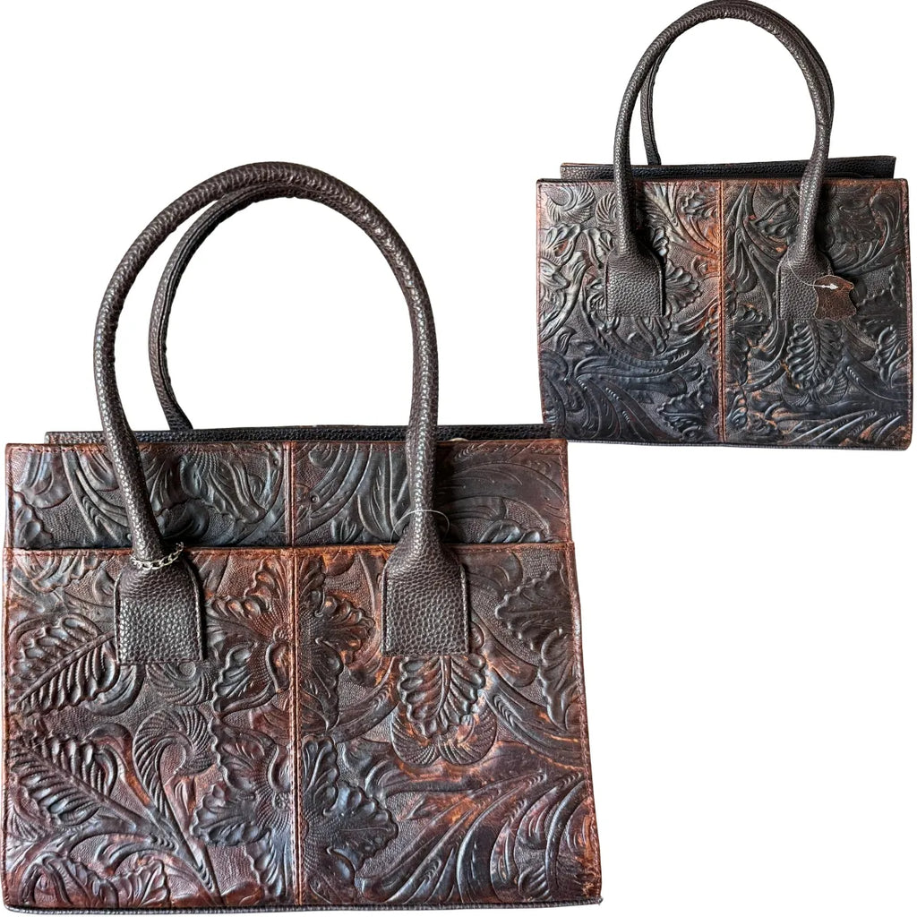Leather Bag with Front Pocket - Functionality and Artisanal Design
