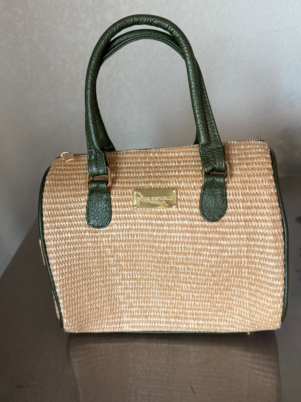 Natural raffia