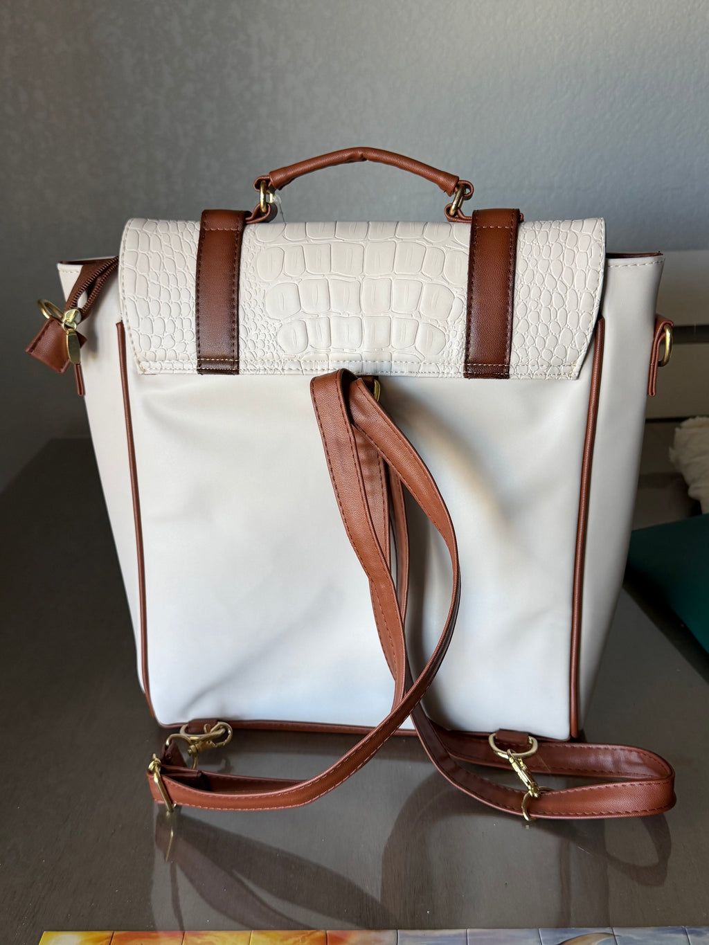 Mochila "María Antonieta" - Lujo en Piel y Capacidad Superior