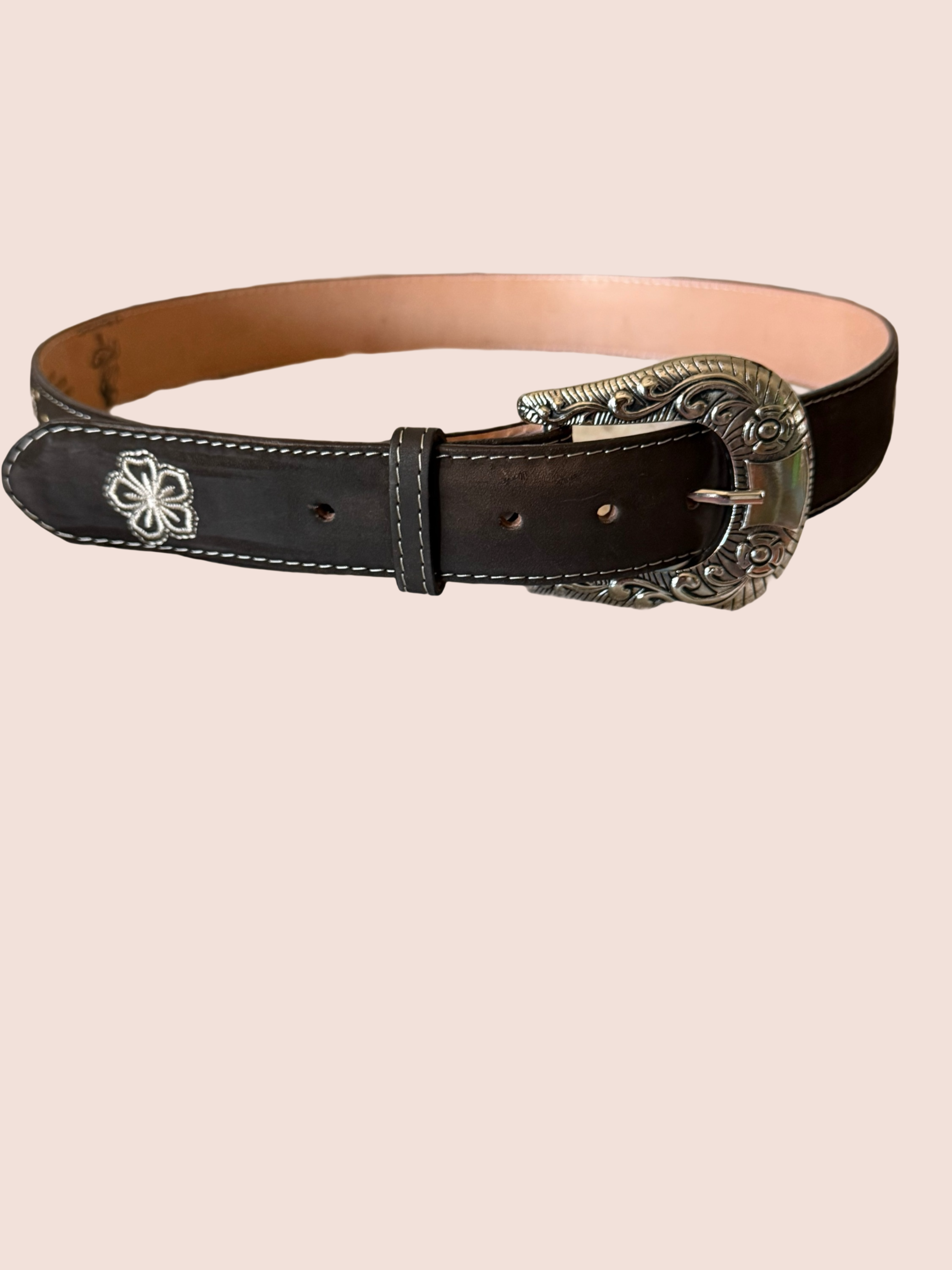 Cinto de Piel Bordado Floral Malcreado - Rosas Rojas y Blancas