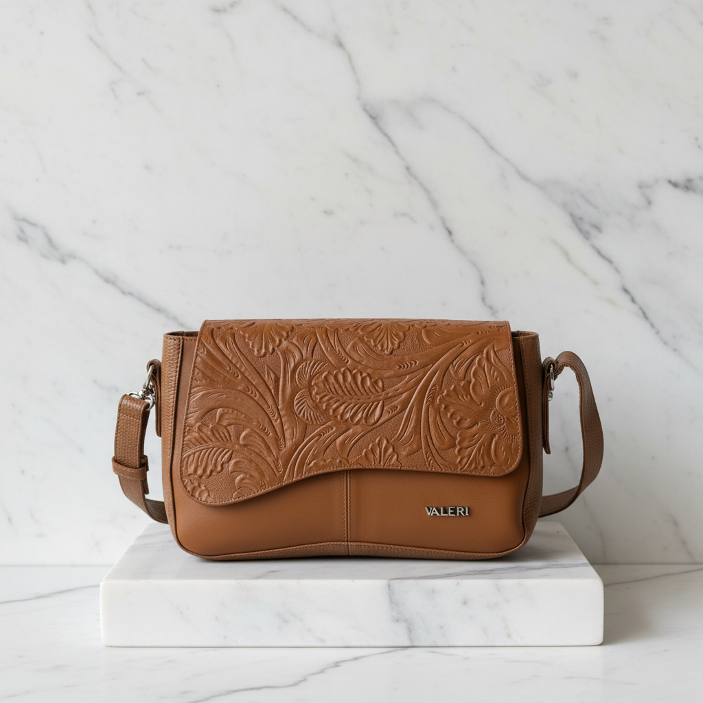 Hand-Tooled Leather Satchel — Chiseled Floral Design | Bolsa de Piel Tallada Artesanal