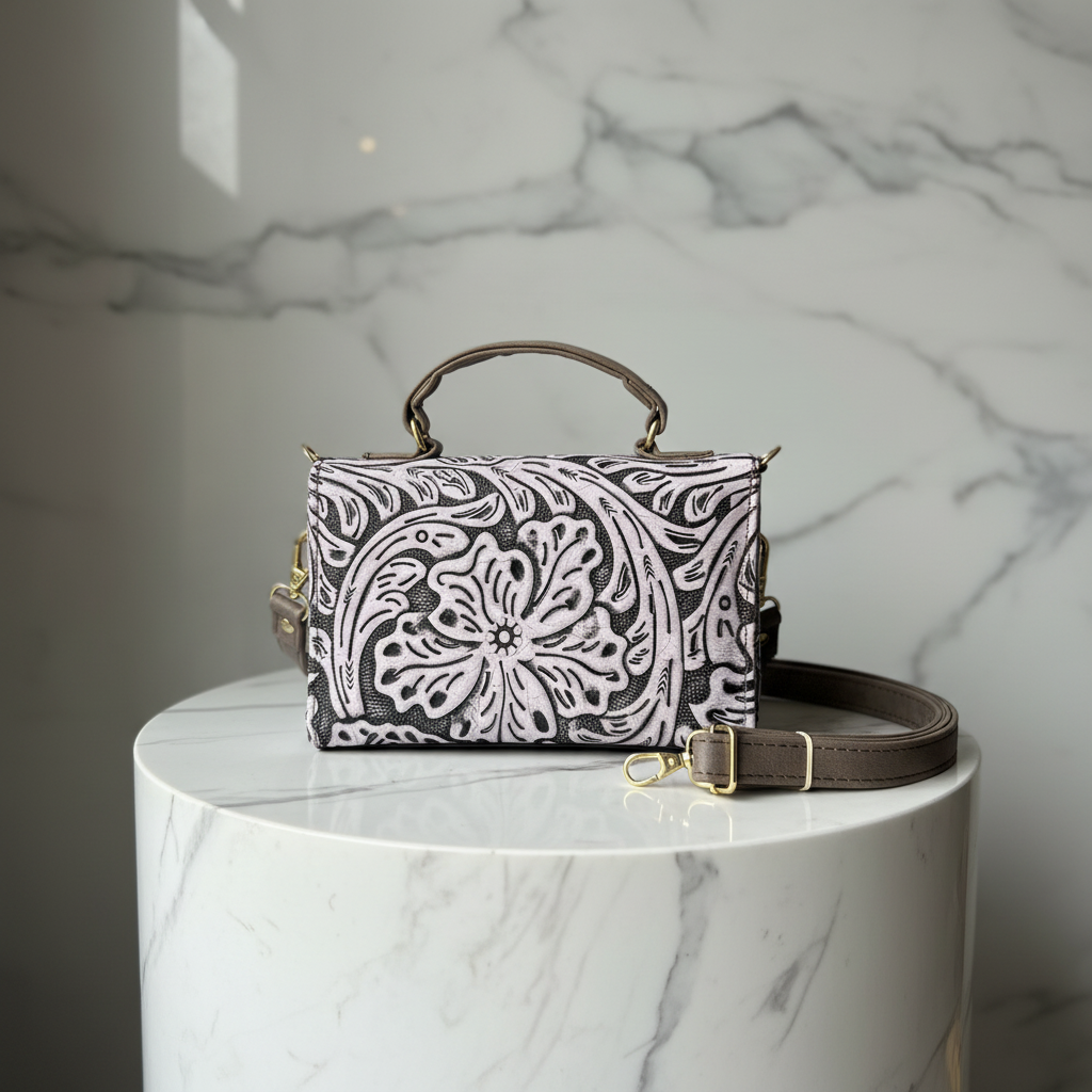 Florence — Hand-Tooled Leather Crossbody Bag | Bolsa Crossbody de Piel Tallada
