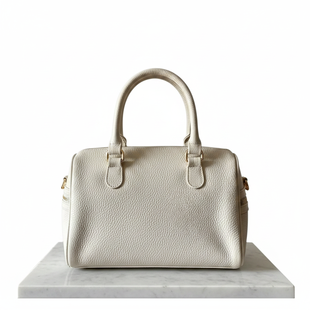 Bolsa Rectangular de Piel Blanca con Telar y Bolsas Laterales