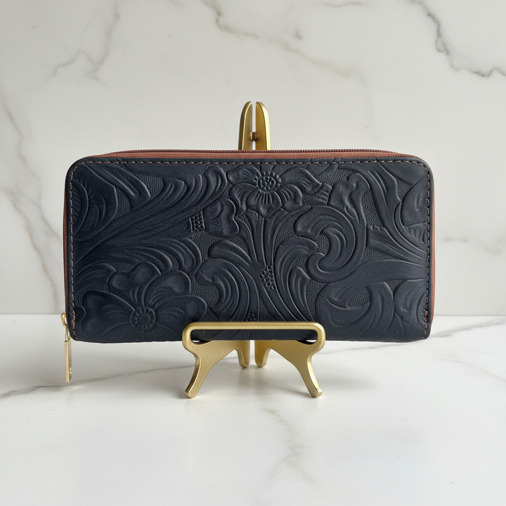 Flora Cartera 2 en 1 — Clutch y Bandolera | Colección Piel y Pelo
