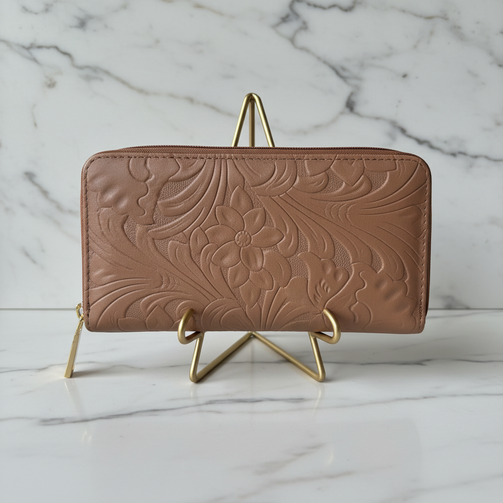 Flora Cartera 2 en 1 — Clutch y Bandolera | Colección Piel y Pelo