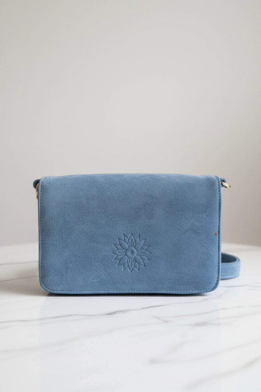 Cross Tulum Bag — Piel, Suede & Correa Trenzada Artesanal